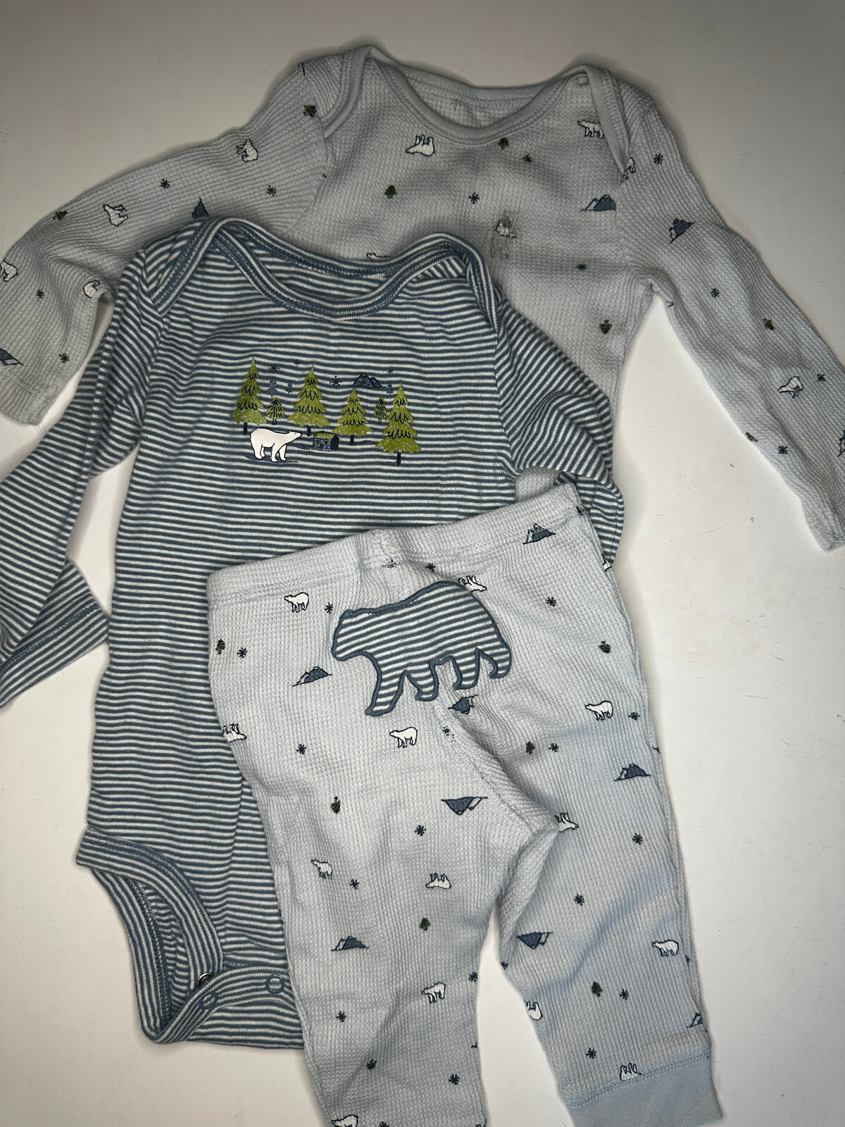 Seller #40 baby boy outfit bundle size 9 month