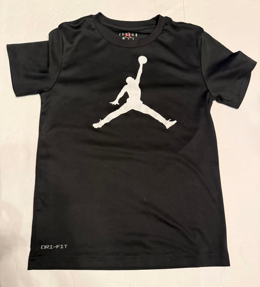 #141 Boys Medium 10-12 Jordan Athletic Shirt