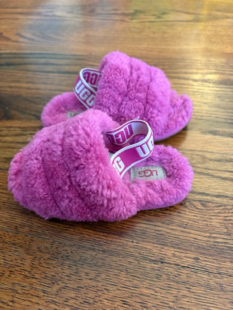 #36 Ugg Slides Girls 8 Pink