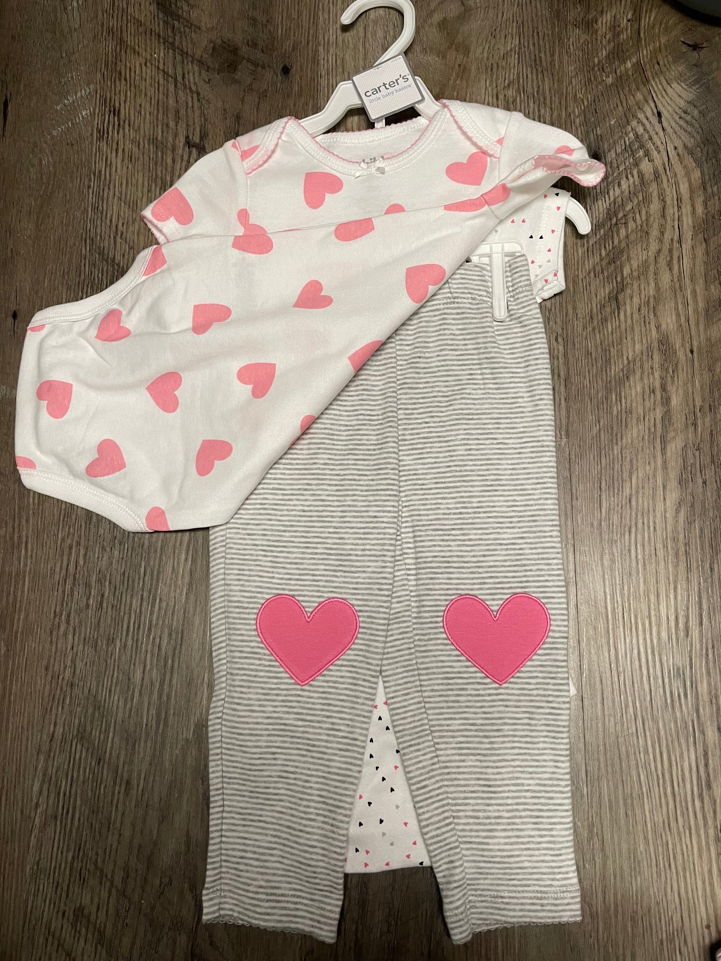 New Baby girl 18 months carters three piece set
