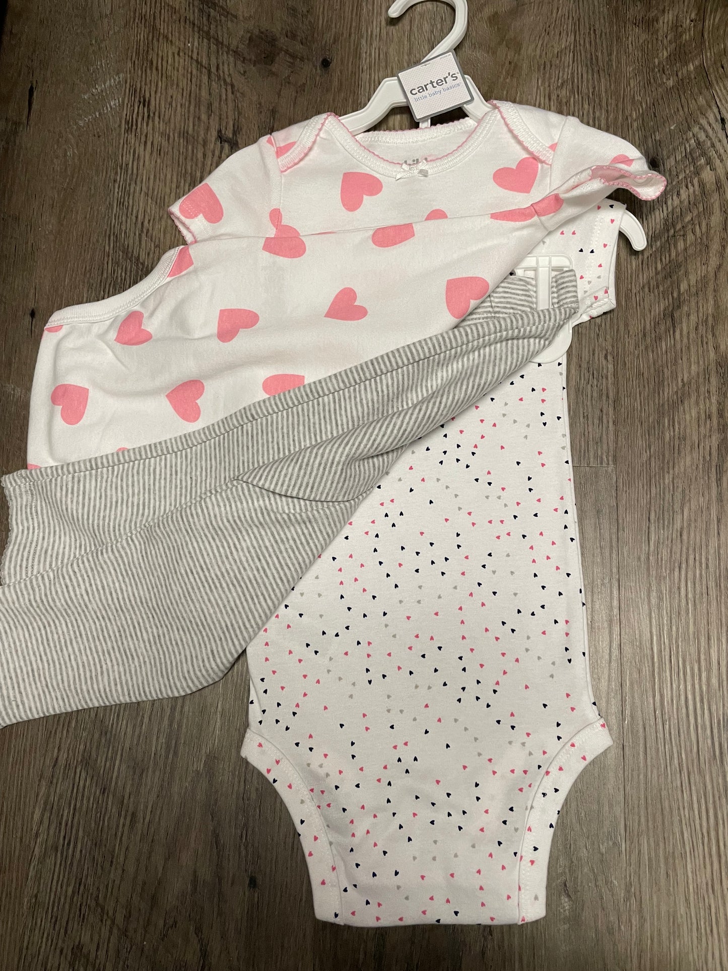 New Baby girl 18 months carters three piece set