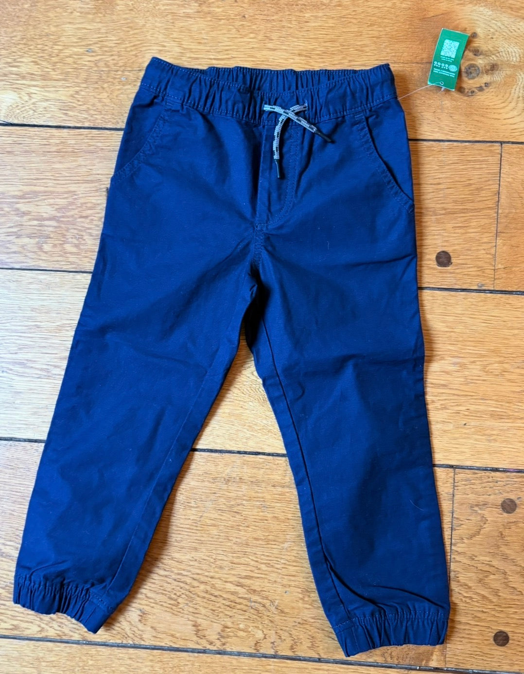 #22 Gap Boys navy joggers 5t nwt pants (1 of 2)