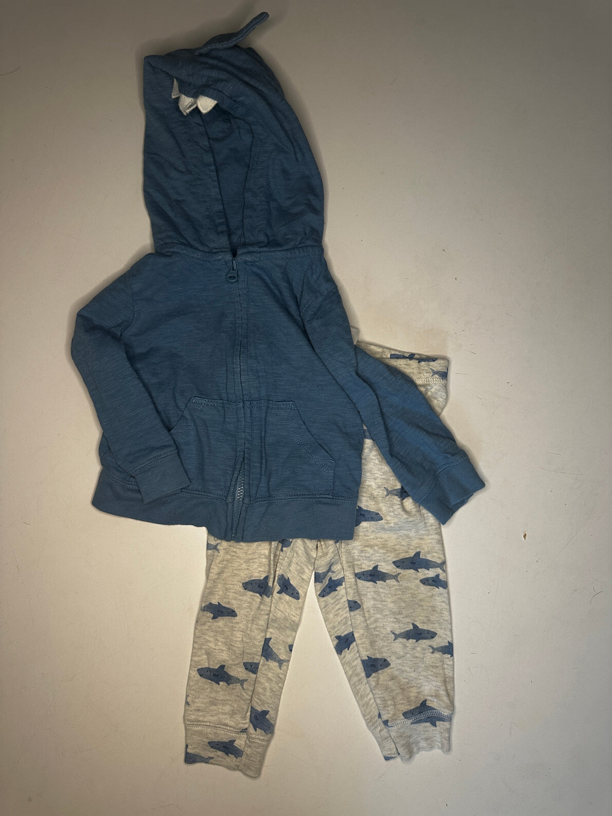 Seller #40 Carter's shark theme baby boy outfit size 12 month