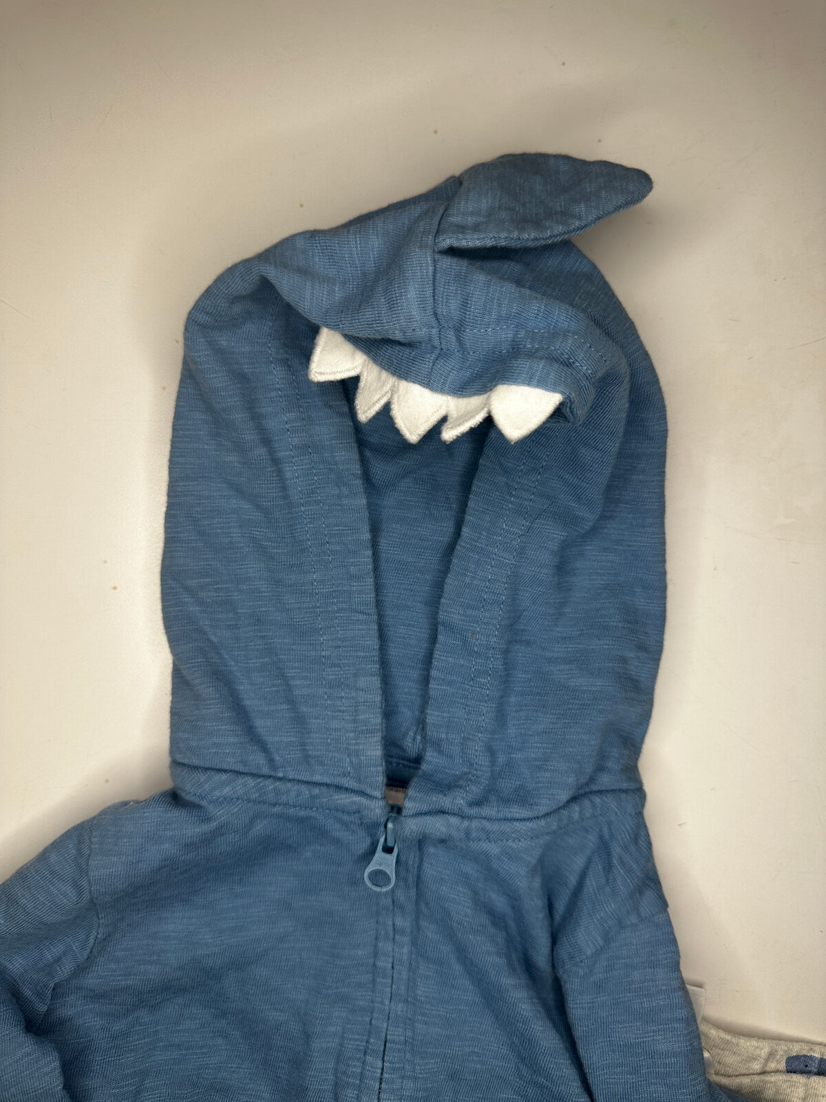 Seller #40 Carter's shark theme baby boy outfit size 12 month