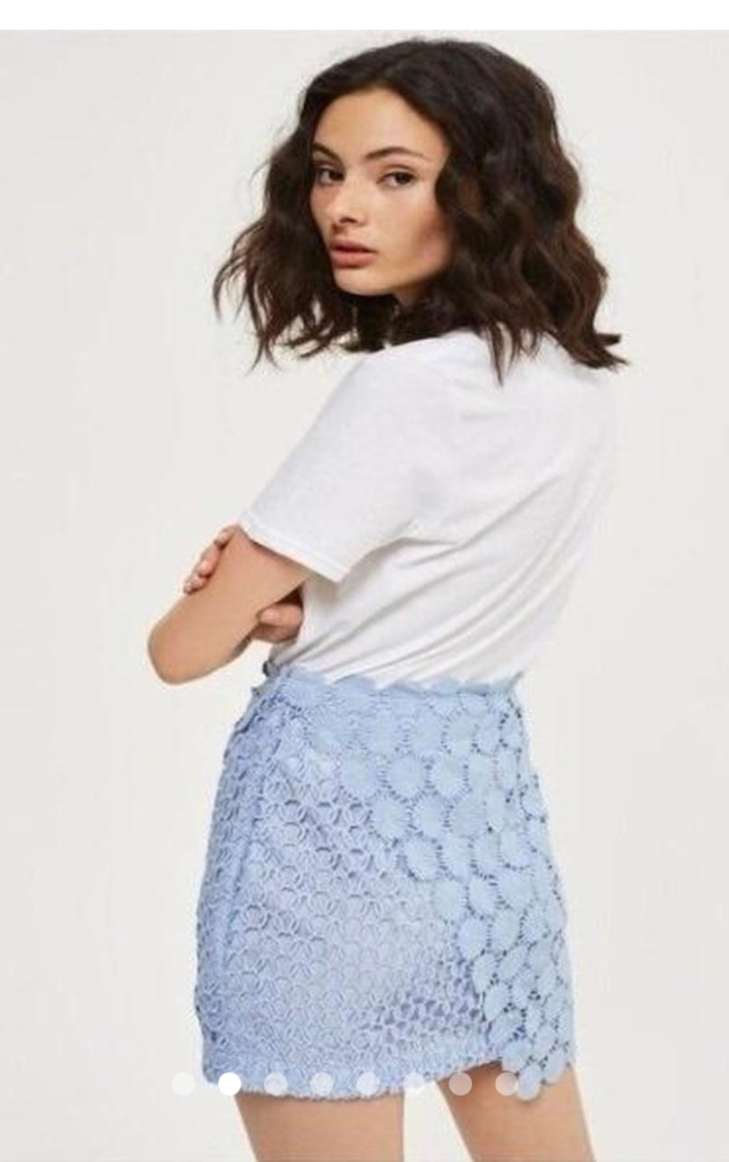 #70 NWT New with Tag women's Top Shop Skirt Size 4
