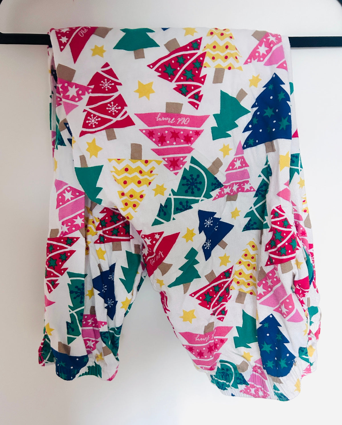 #15 Old Navy Medium Holiday Jogger Pajama Pants