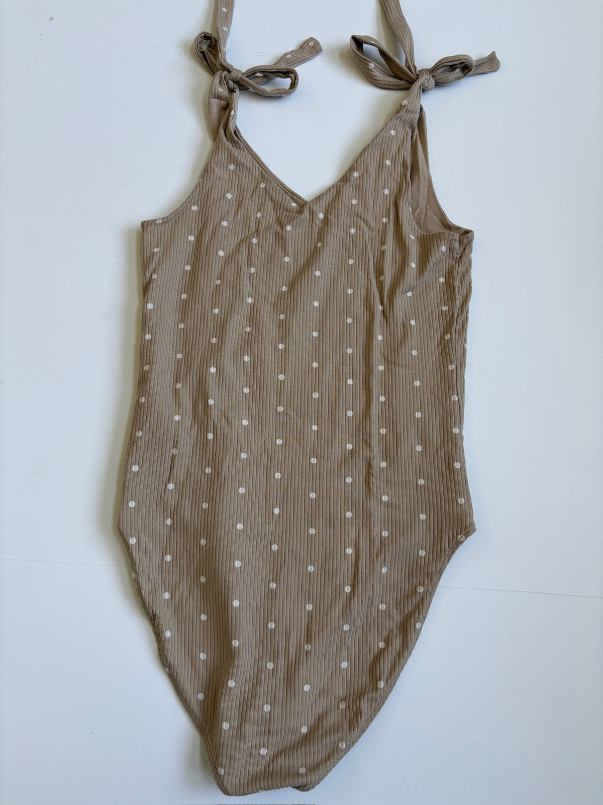 Seller #105 - Women's Large Tan Polka Dot Old Navy Tie Bodysuit GUC