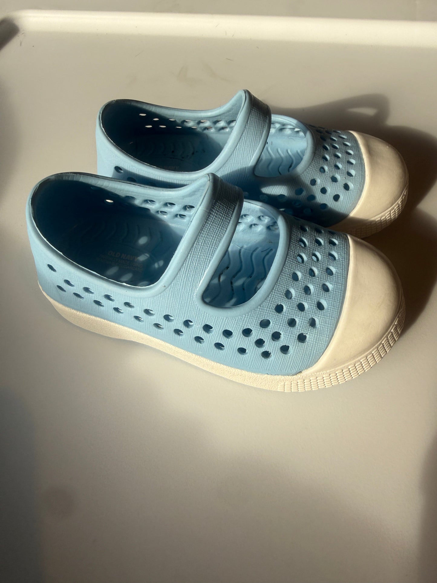 Old Navy summer blue shoes girls size c5