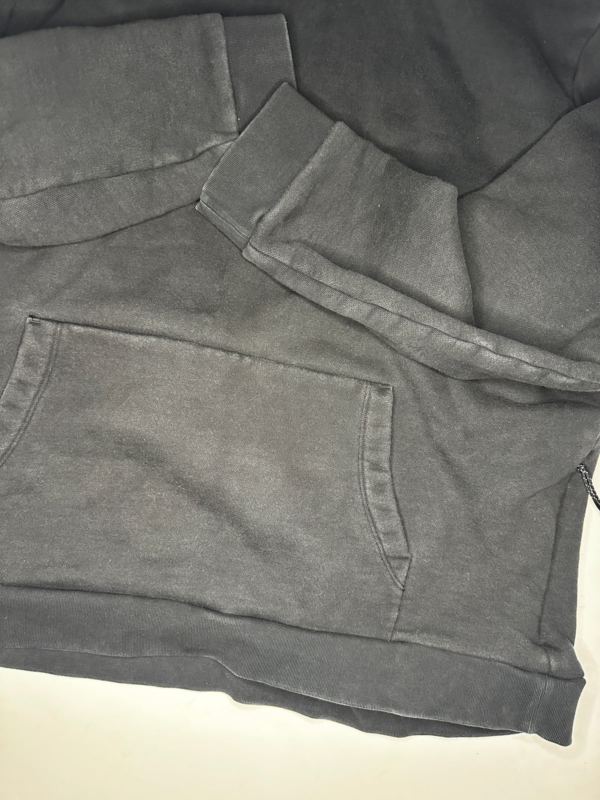 Seller #40 Men's Hill City black hoodie size XL