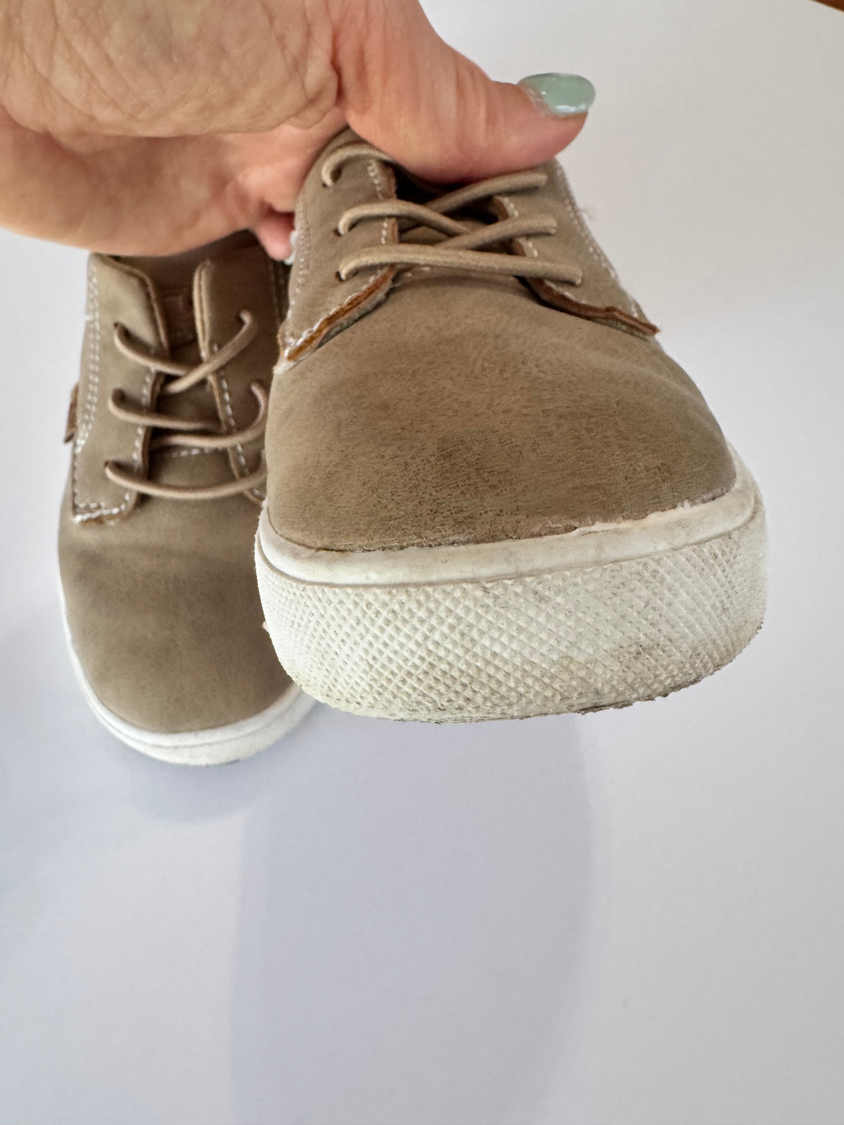 Seller #29 Carter’s 10 Boys Light Tan Shoe