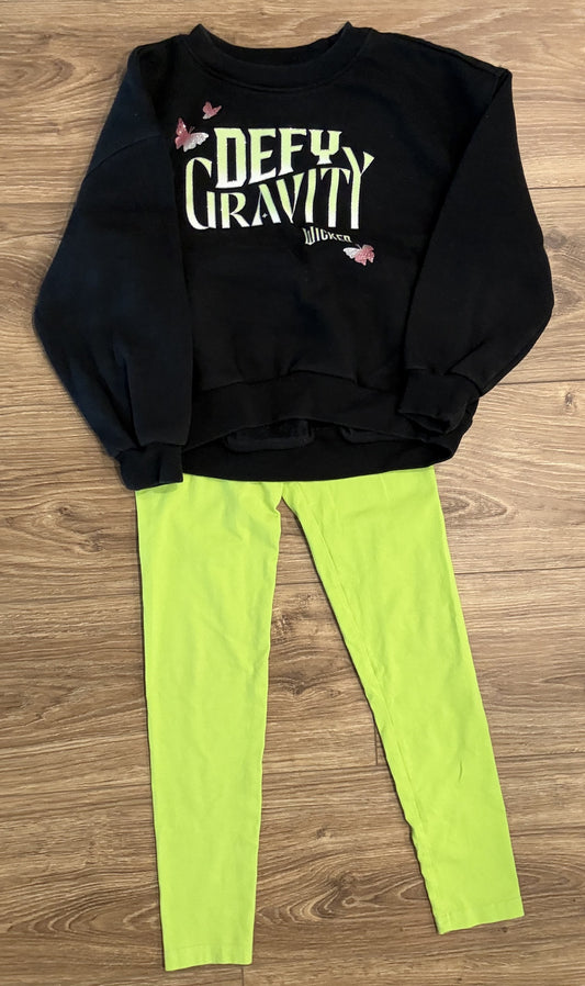 Seller #100 Girls Size Small/Medium Wicked Bundle