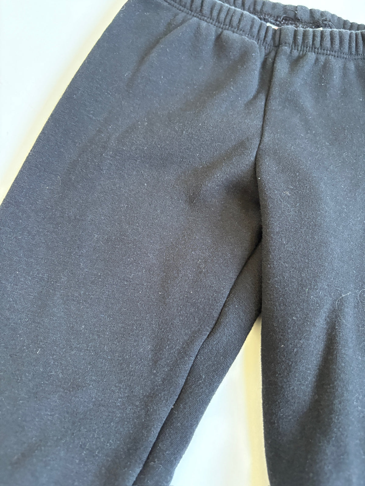 Seller #105 - Girls 5T Cat & Jack Black Fleece Lined Leggings GUC