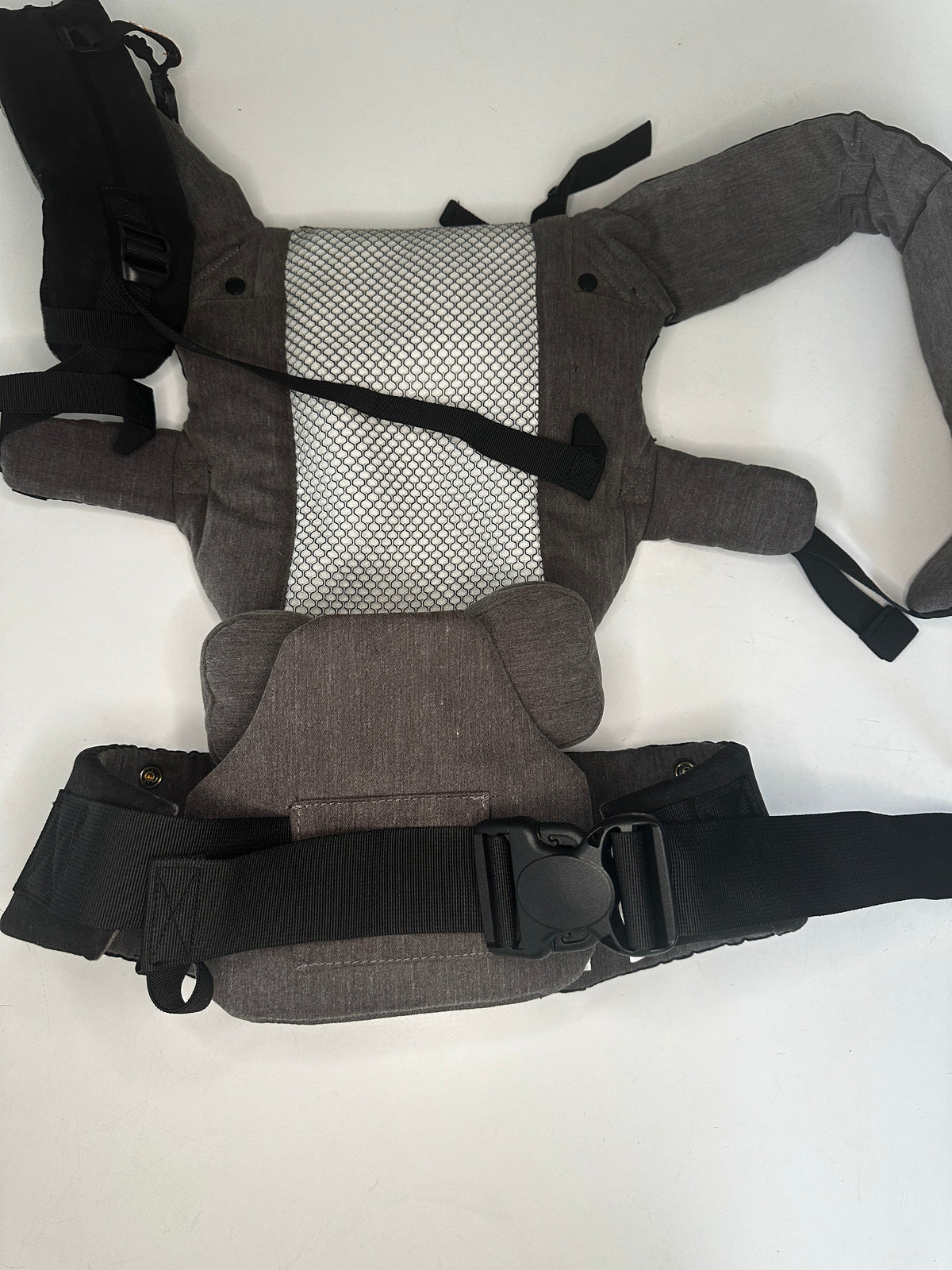 Seller #40 Beco 8 baby carrier black & grey