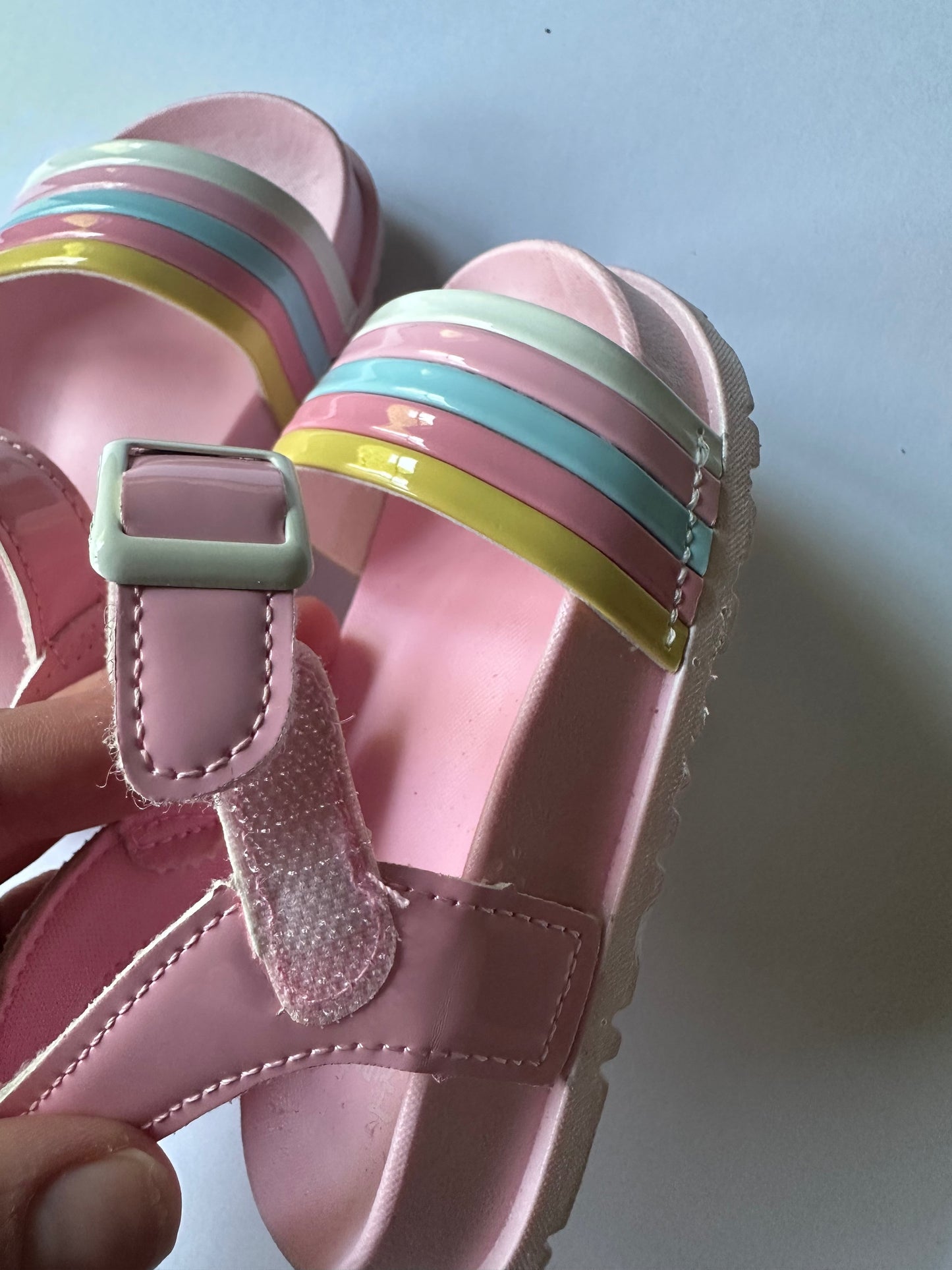 #146 First Steps Girls Pink Velcro Strap Sandles Girls 6