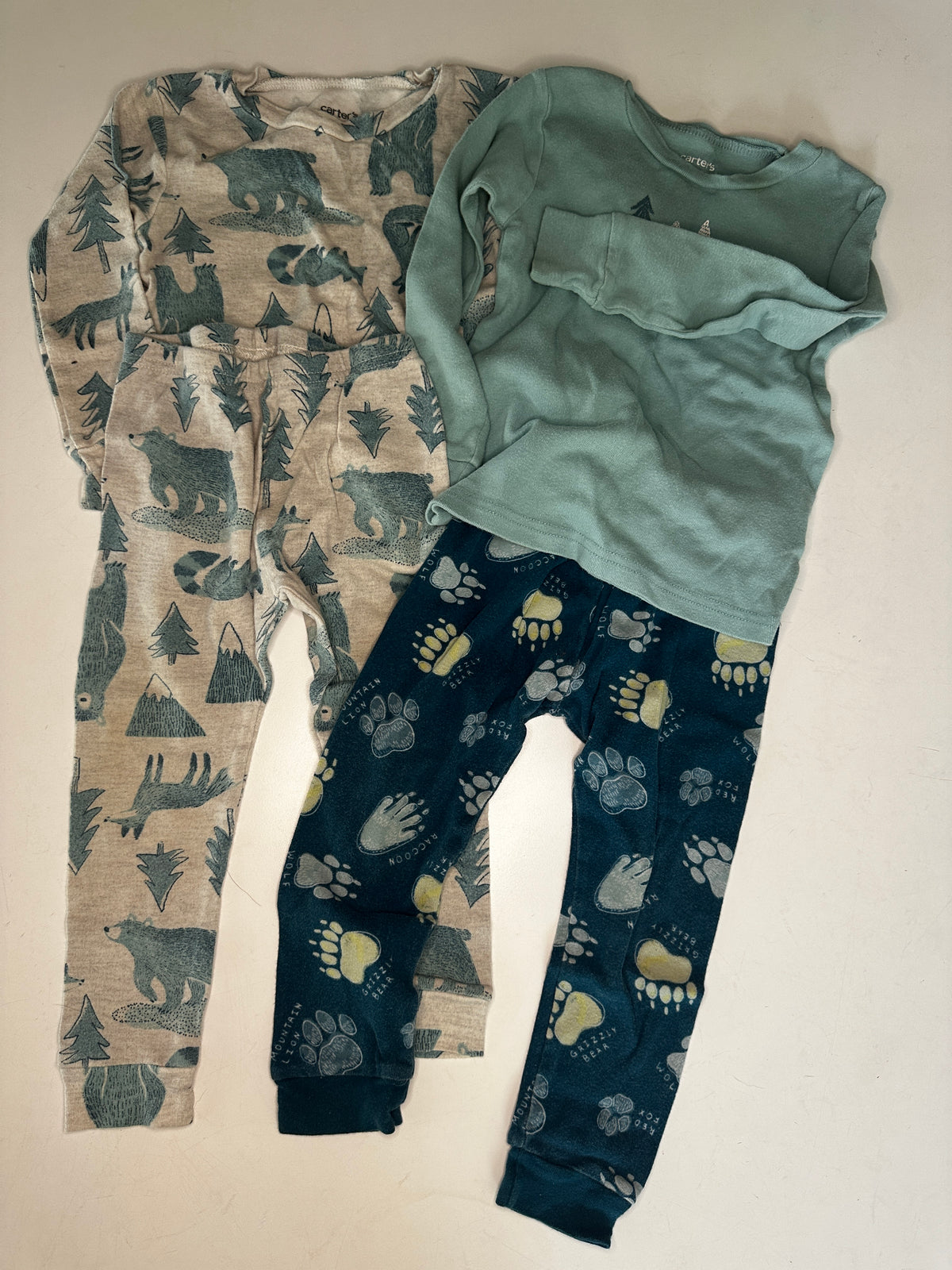 Seller #40 Carters 2T boys pajama bundle