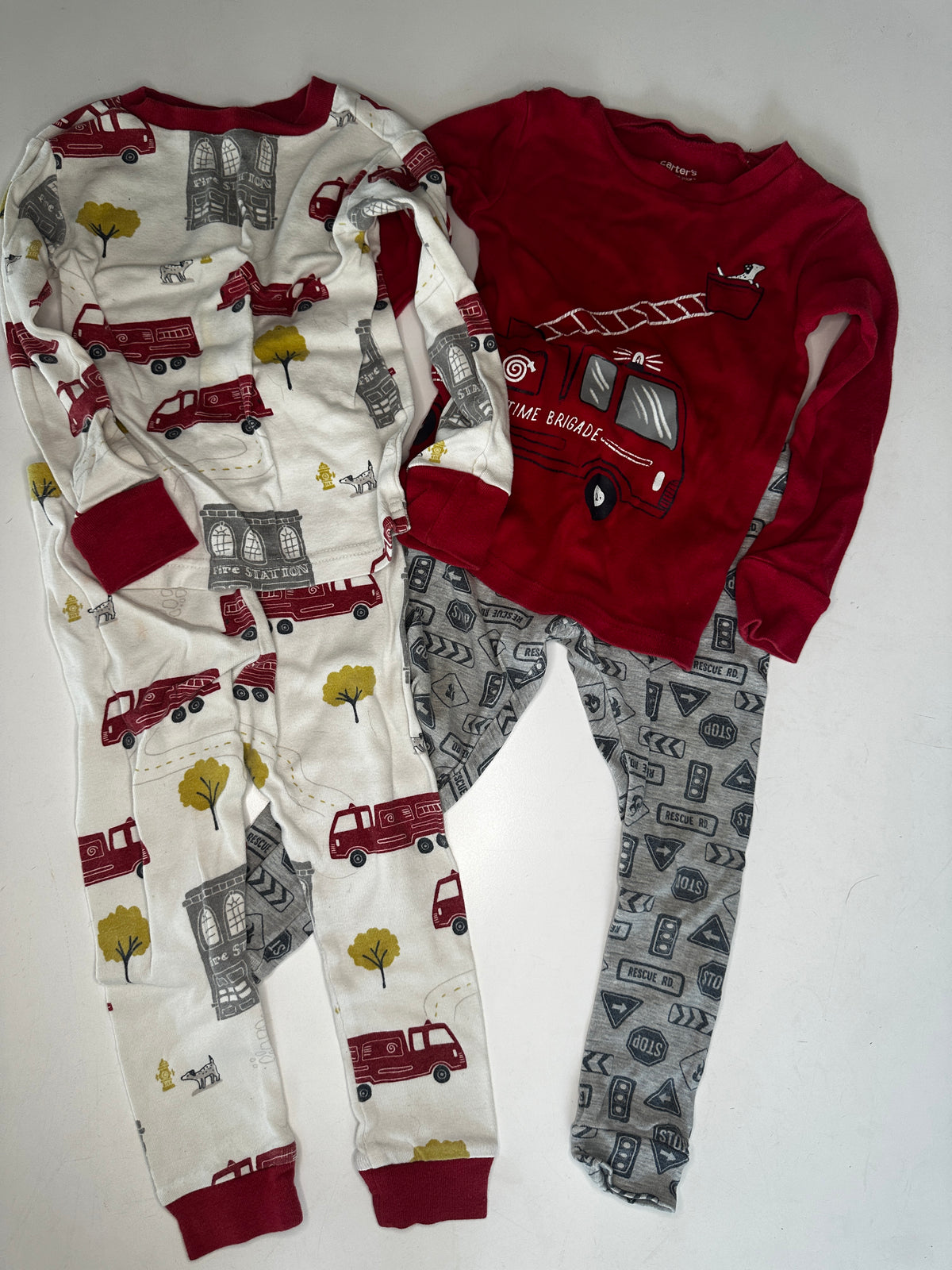 Seller #40 Carter's boys 2T pajama bundle