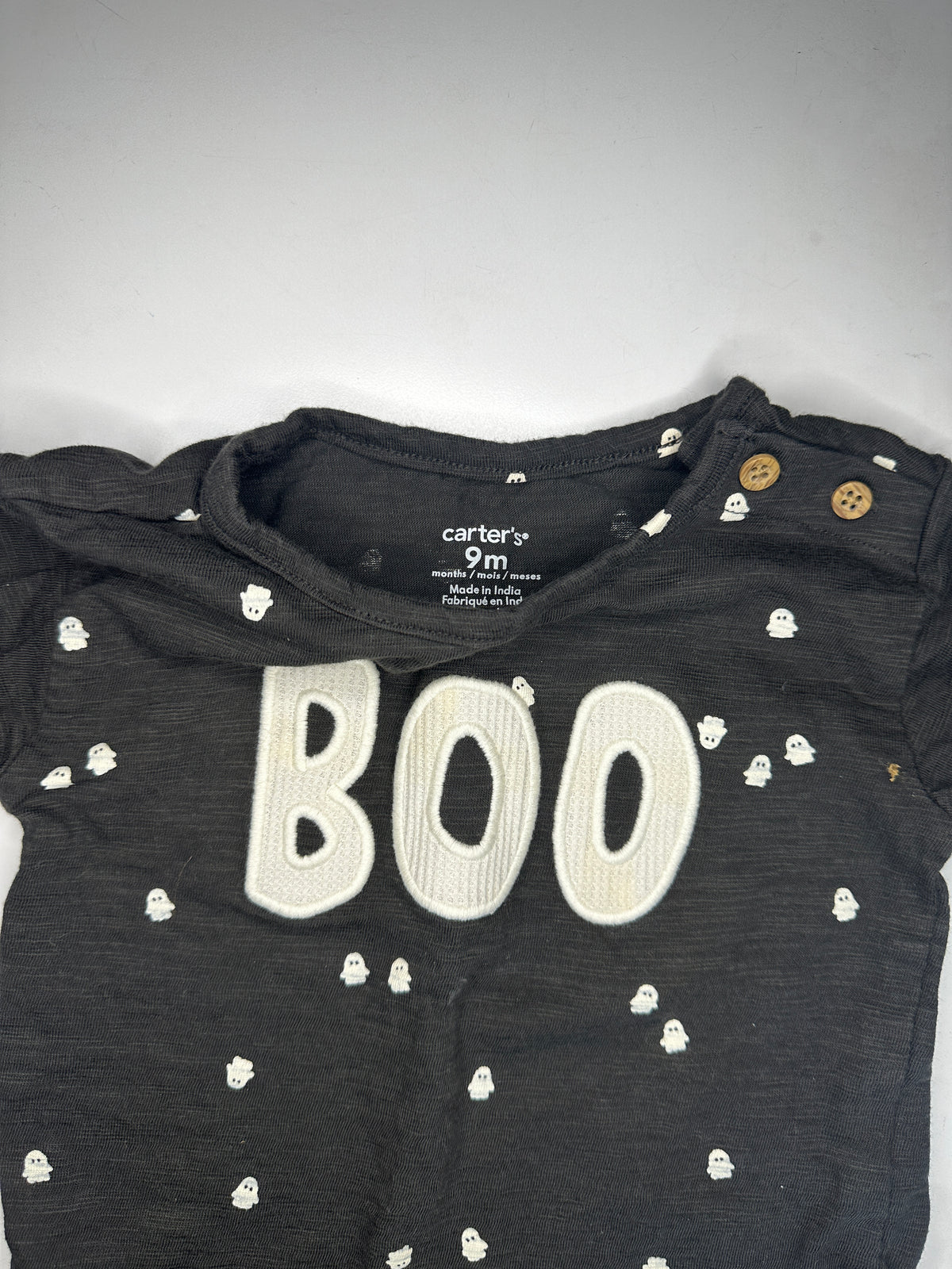 Seller #40 Carter's halloween themed "Boo" outfit baby girl size 12 month