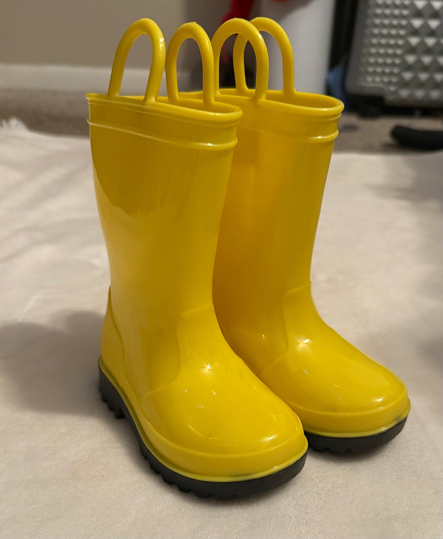 Seller #66 Boys 6C Falls Creek Yellow Rain Boots