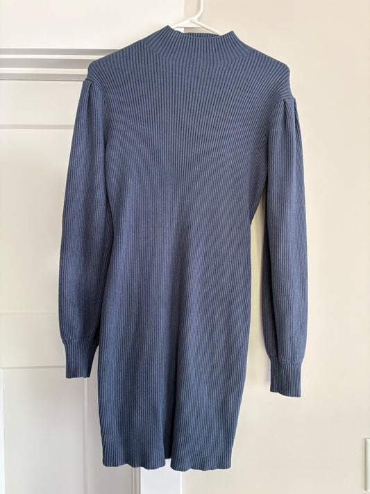 Seller #105 - Women's Medium Blue Sweater Dress VGUC