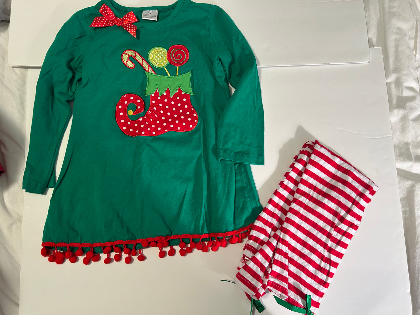 Seller #145 size 6 elf outfit VGUC