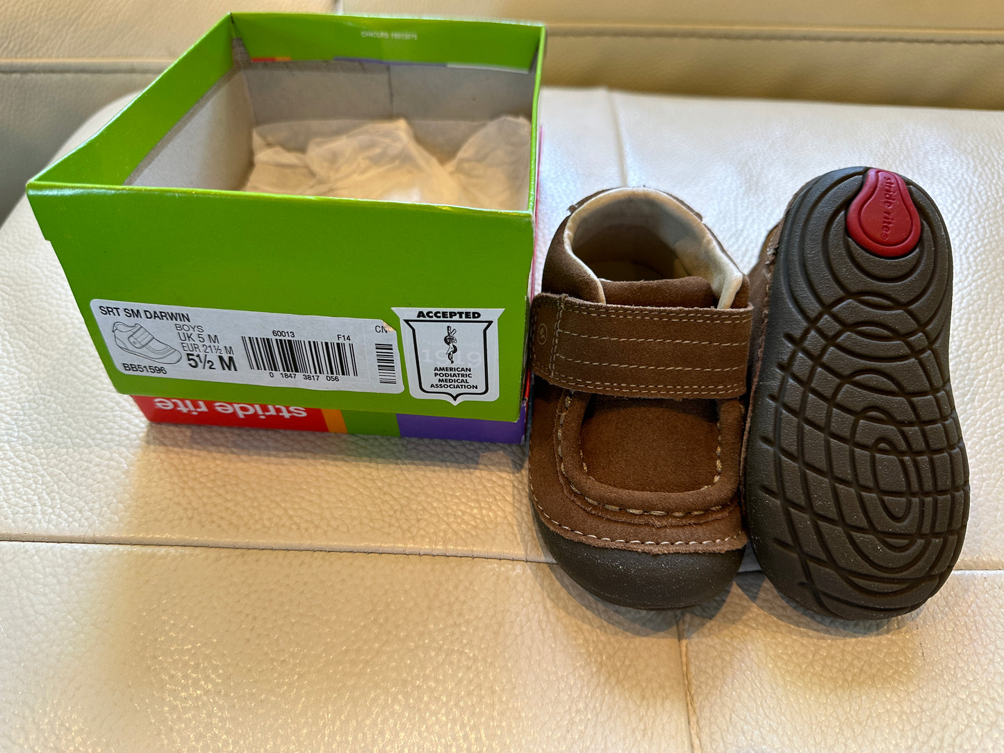 #43 new in box Stride Rite size 5.5 toddler shoes