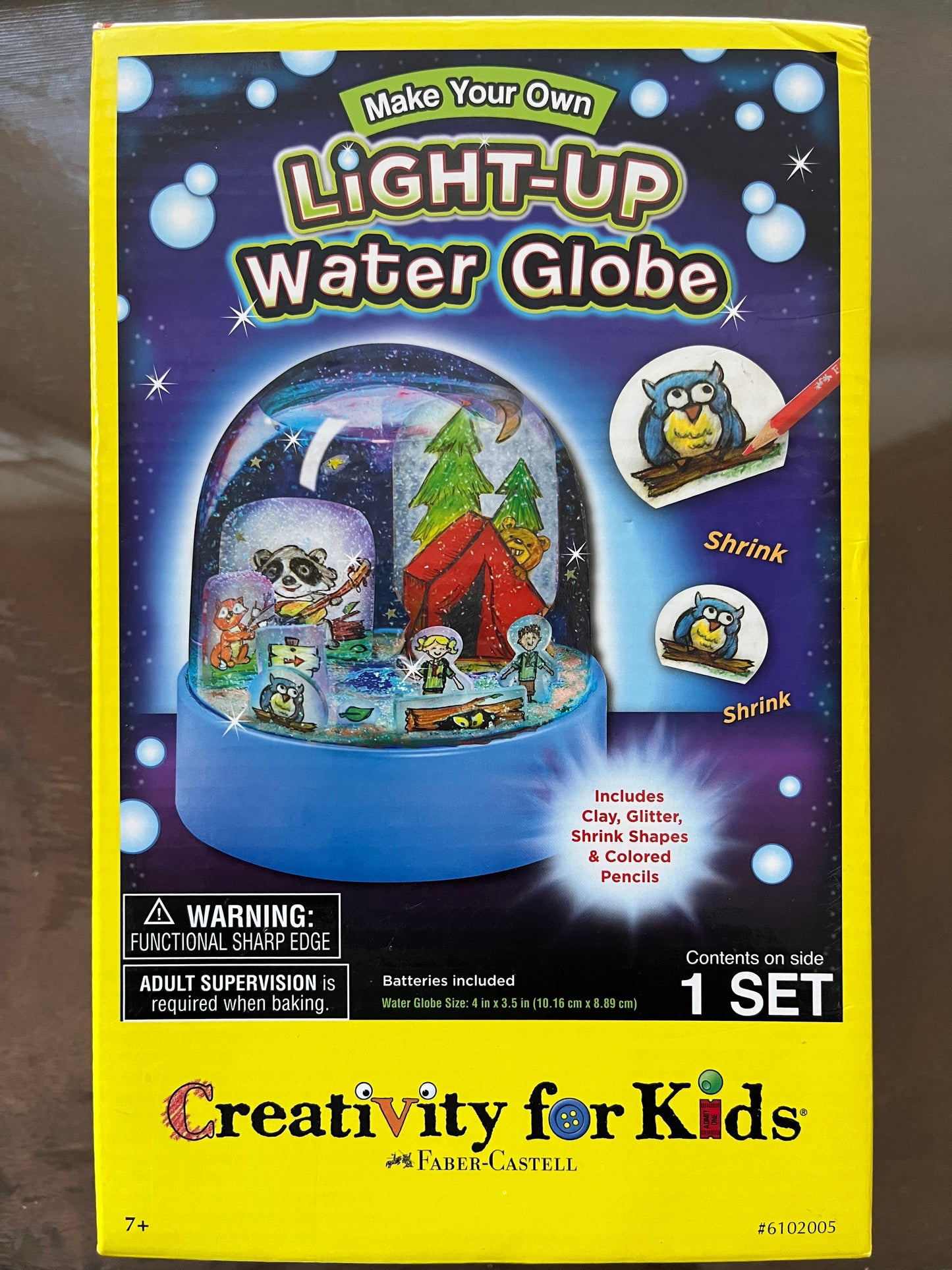 Brand new lift up water globe