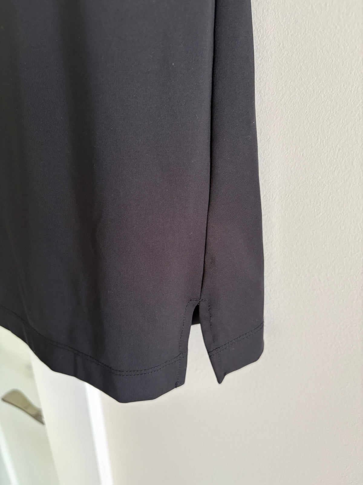 Seller #105 -  Women's Large PETITE Black Old Navy Active Dress VGUC