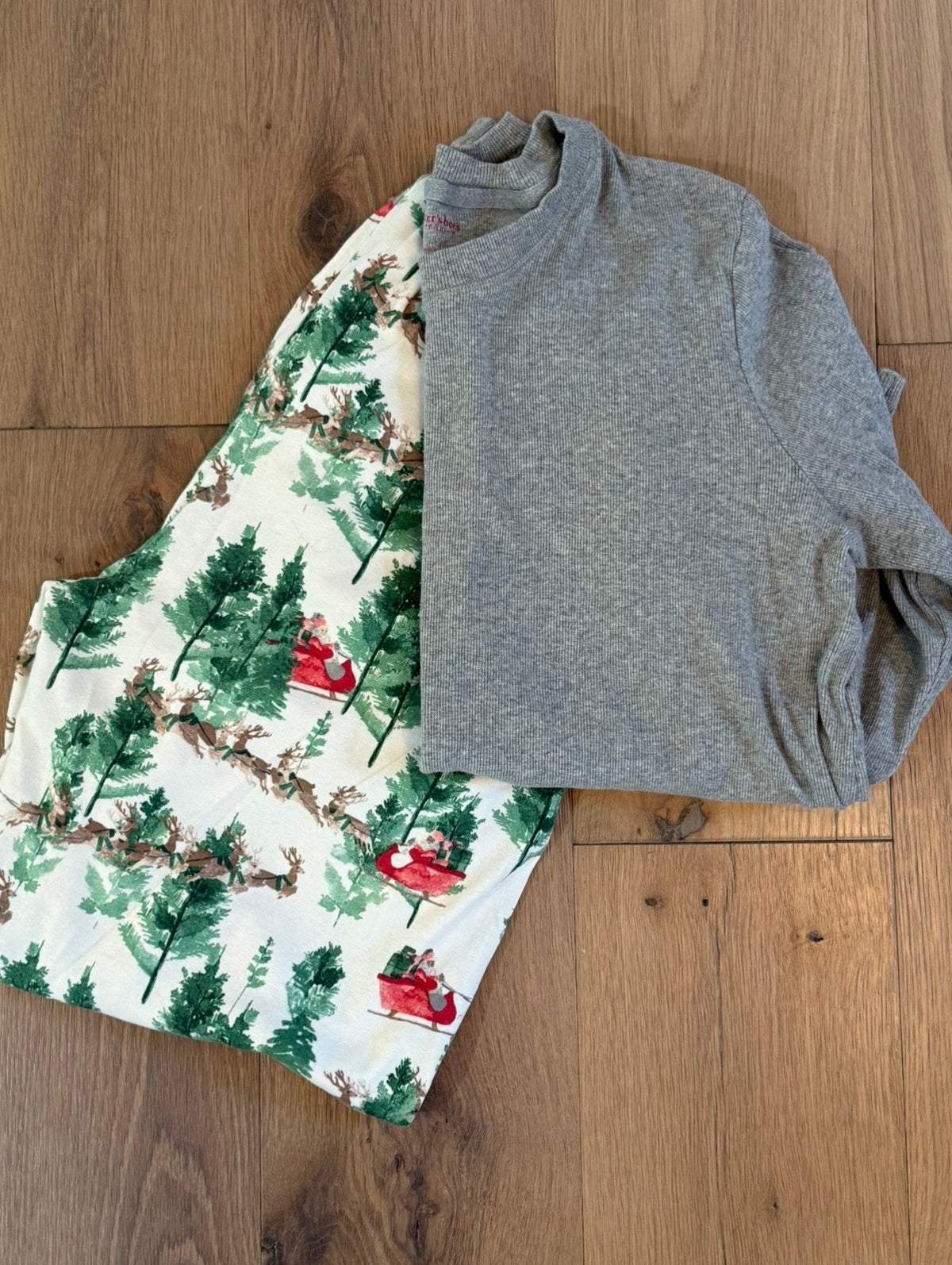#21 • Women's • Burt's Bees • Large • EUC