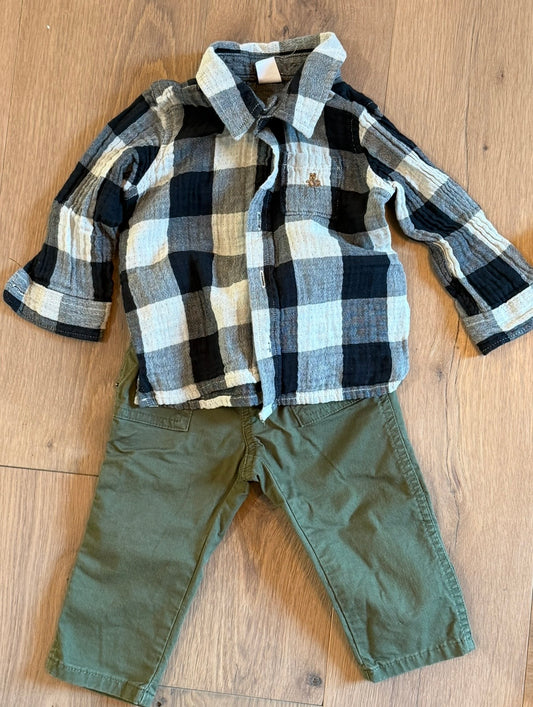 #21 • Boys • Baby Gap • 12-18 Months • EUC