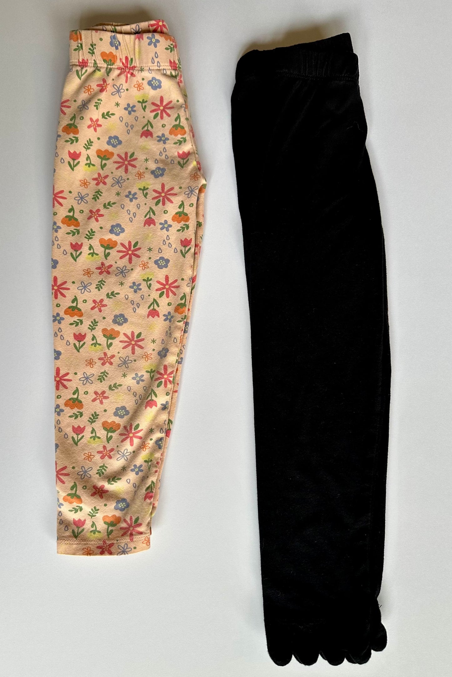 #146 Counting Daisies and dip Leggings Set (2) Girls 4T