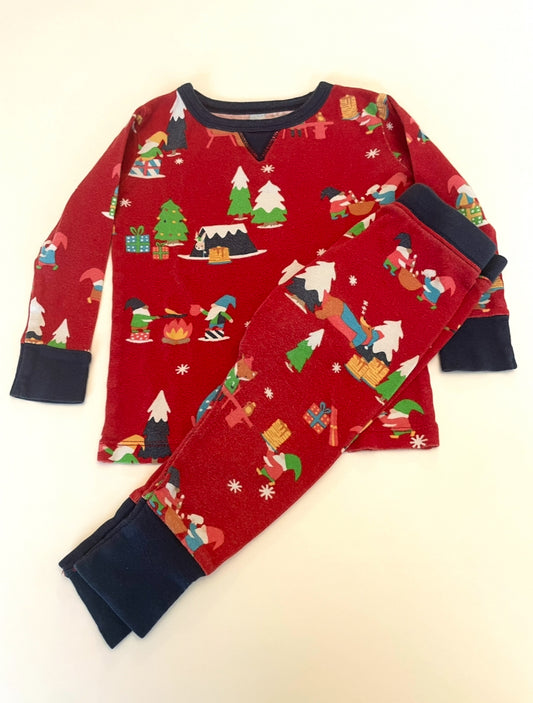 #75 - 2T Christmas Gnome Pajamas