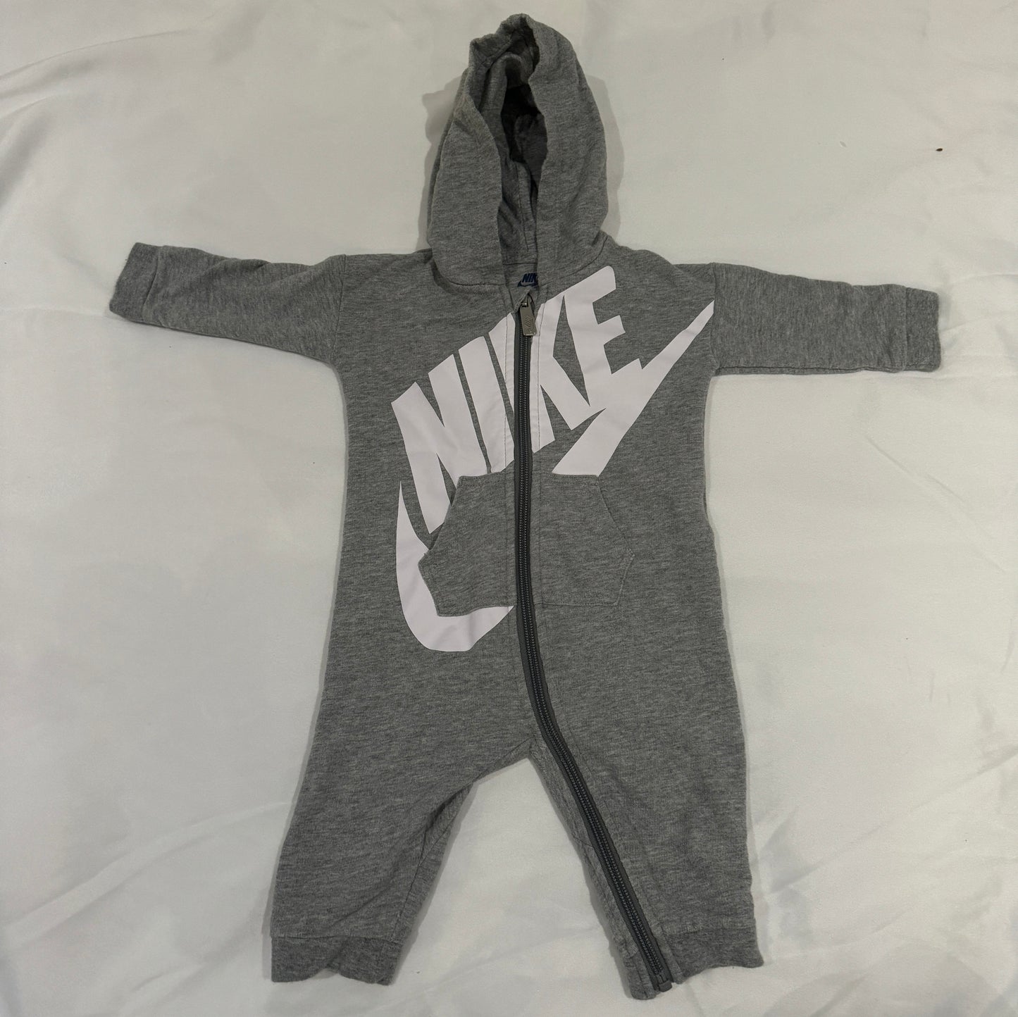 25 Nike Baby Hooded Coverall Gender Neutral Size 6/9M