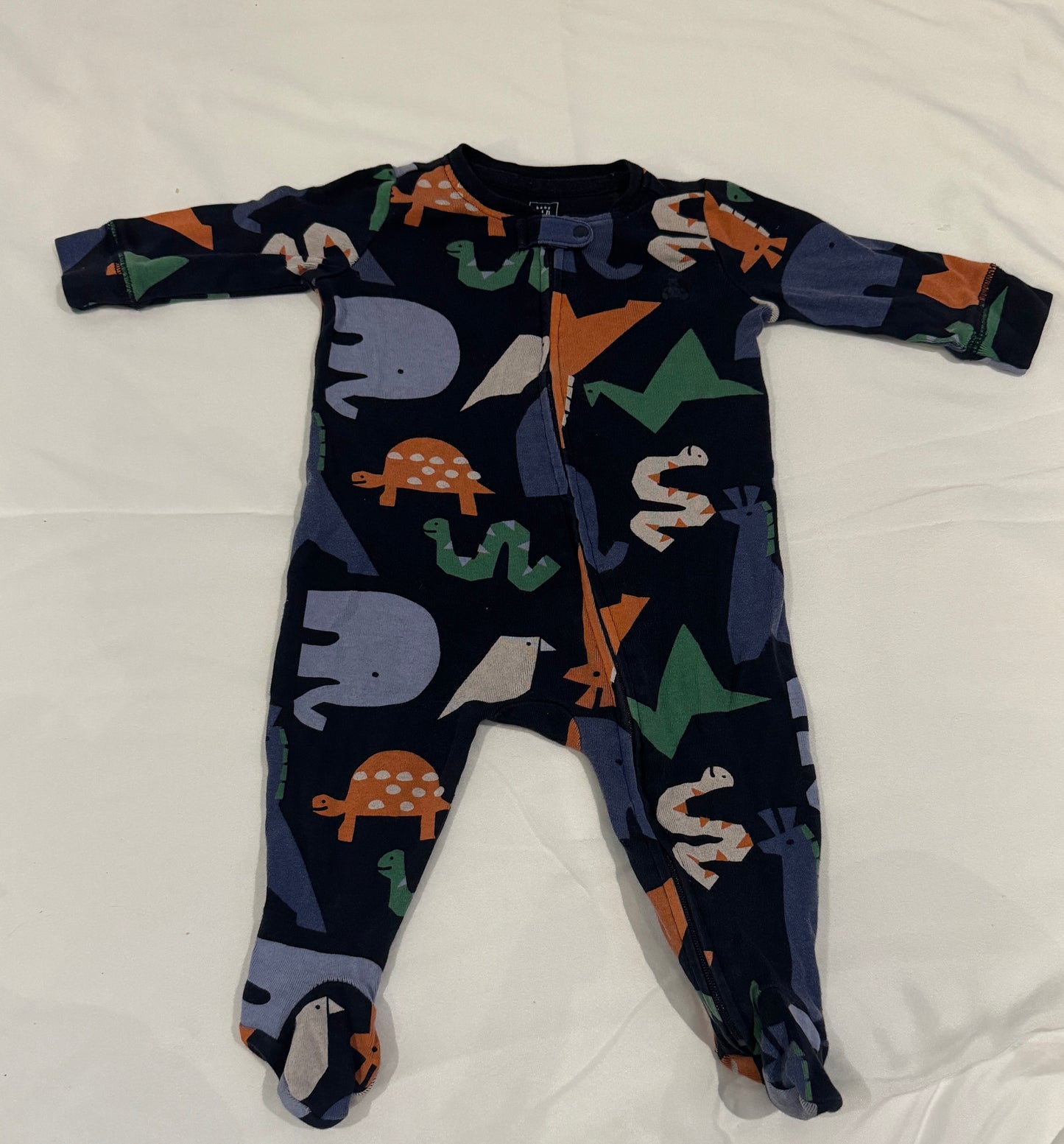 25 Baby Gap Animal Print Pajamas Gender Neutral Size 3-6M