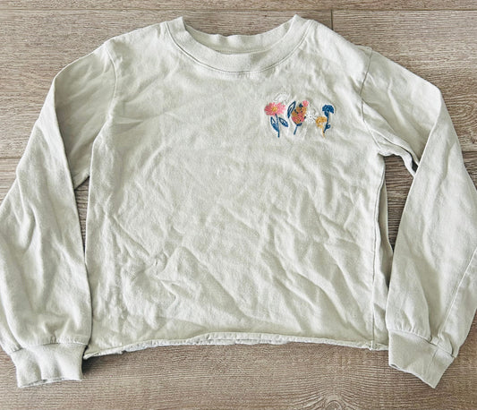 #15 Art Class 6/6x Embroidered Cropped Top