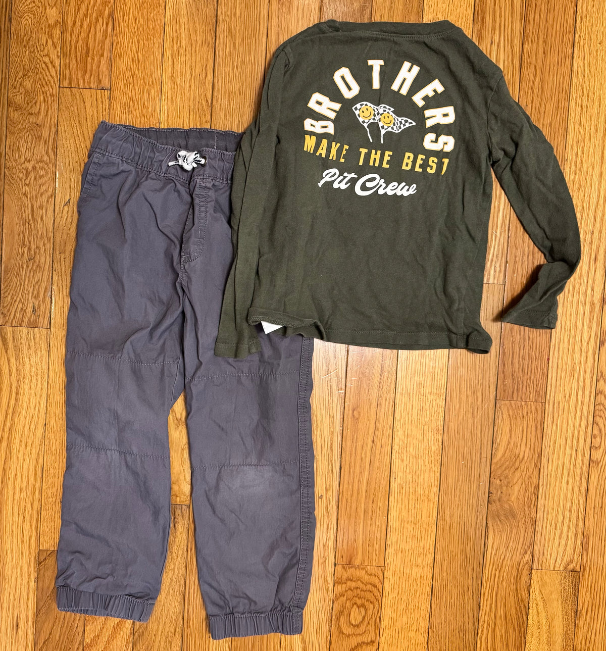 Seller #29 Carter’s 4T Boys Pant Outfit