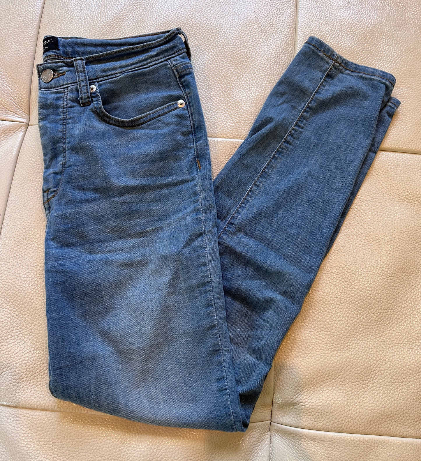 #43 Banana Republic size 27jeans