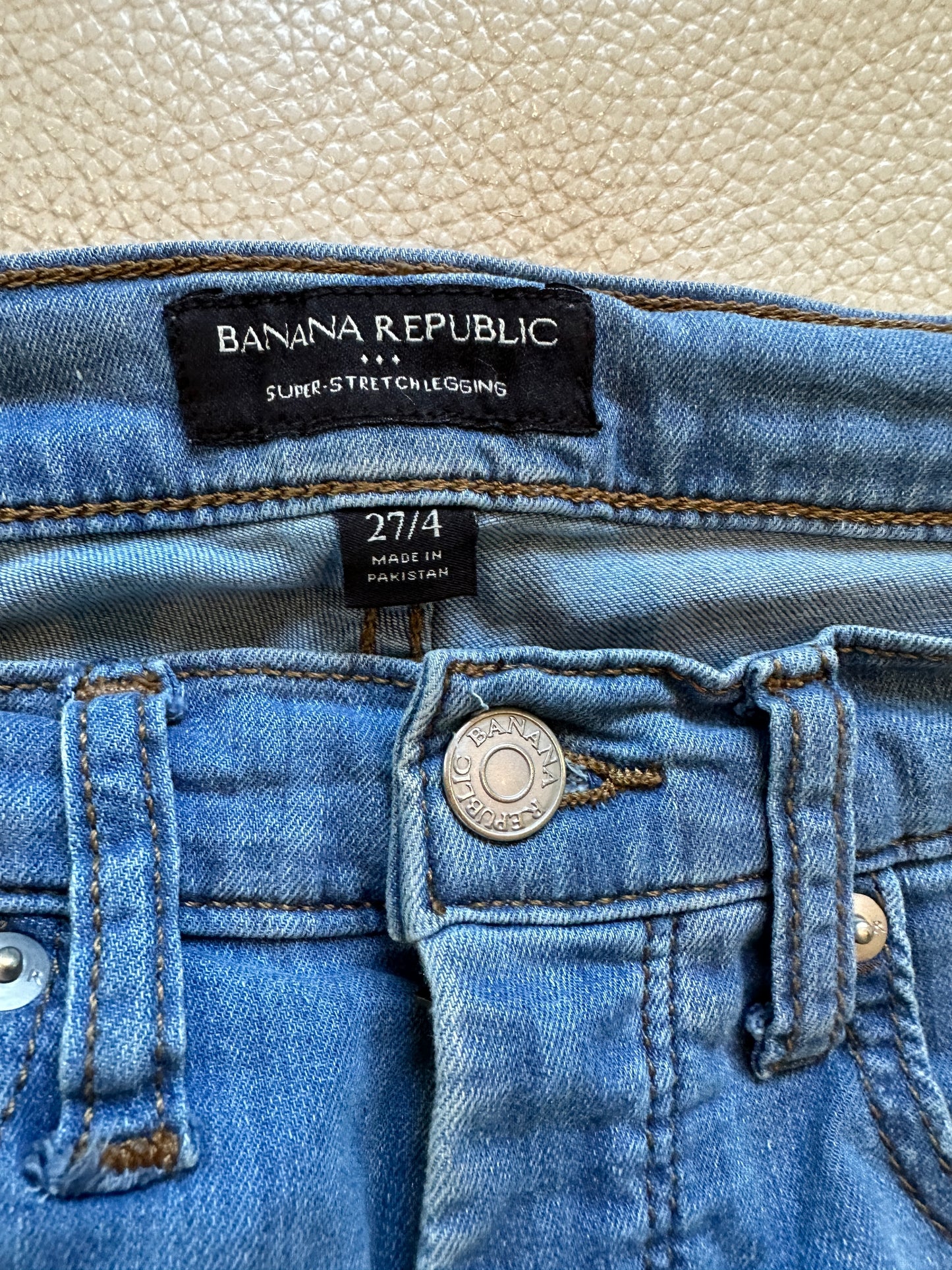 #43 Banana Republic size 27jeans