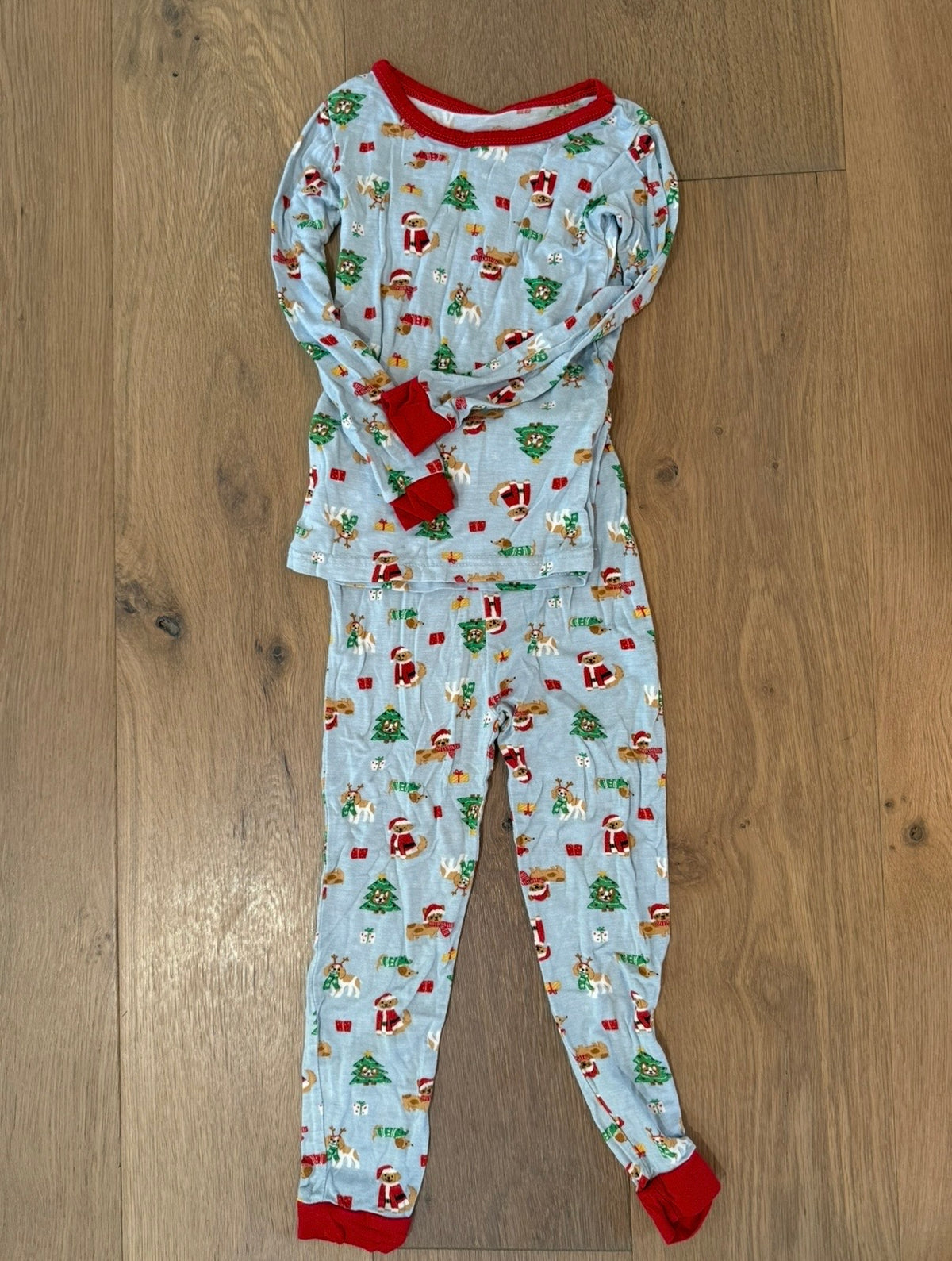 #21 • Boys • 4T (fits like a 3T IMO) • EUC