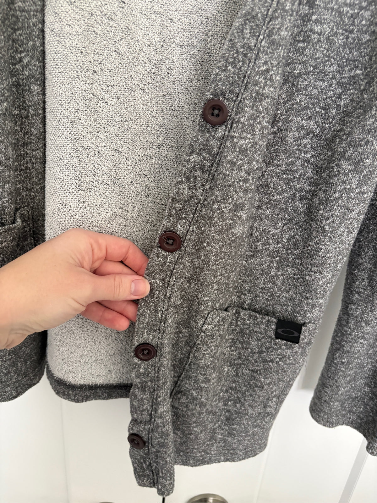 Seller #105 - Women's Medium Gray Oakley Cardigan GUC