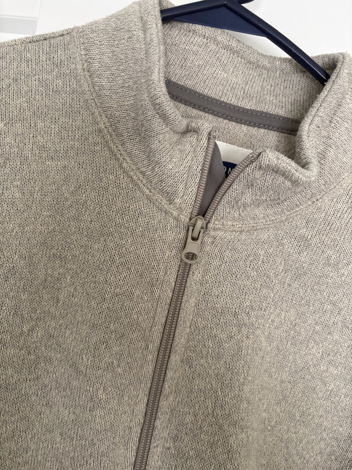 Seller #105 - Women's Medium Old Navy Beige Zip Up Jacket GUC