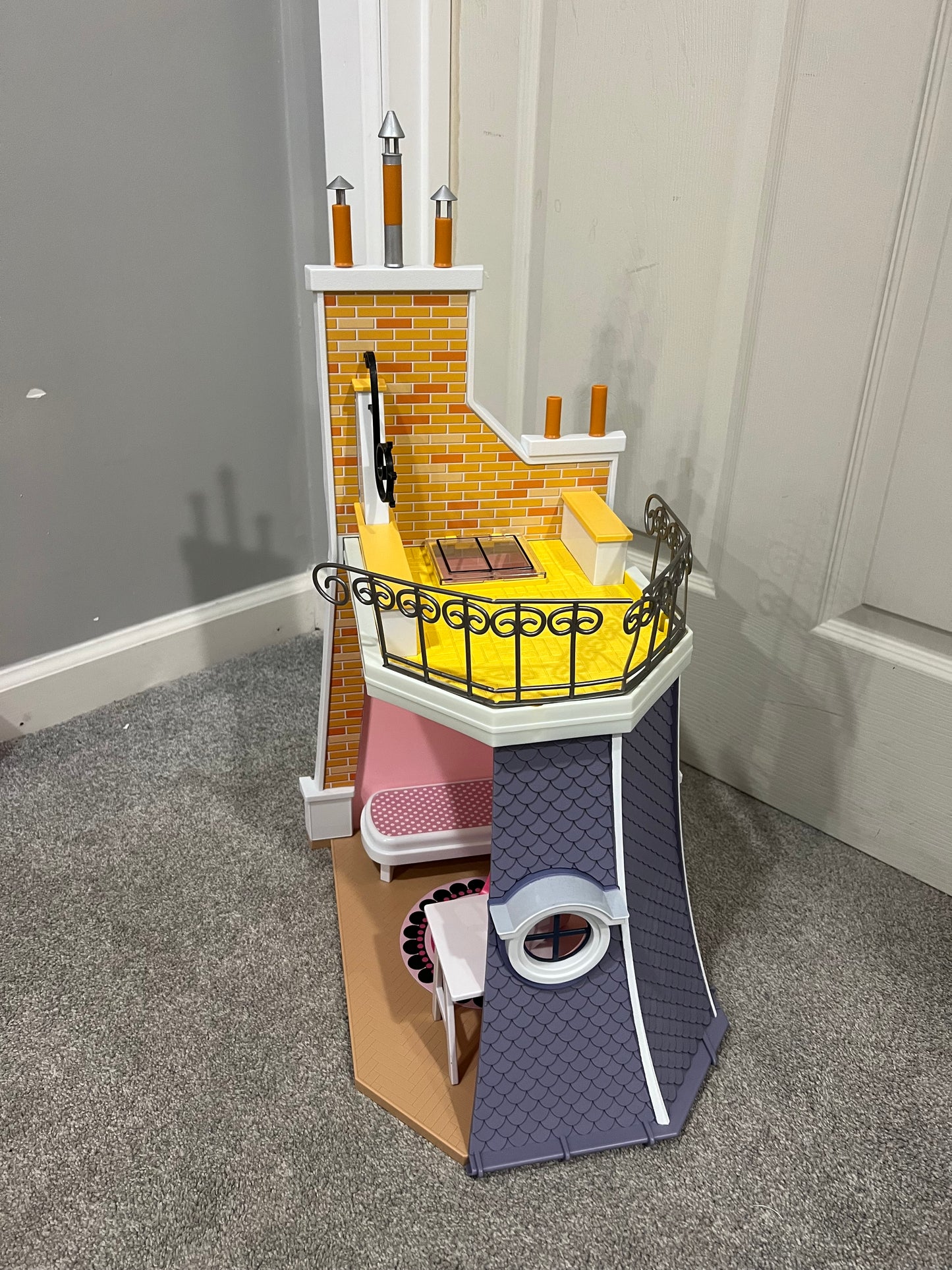 #78 Miraculous Ladybug Marinette's Dollhouse and accessories