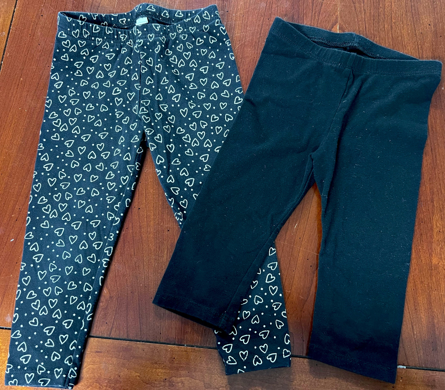 Girls 3T leggings: black with hearts (Jumping Beans) and black cropped (Cat and Jack), VGUC