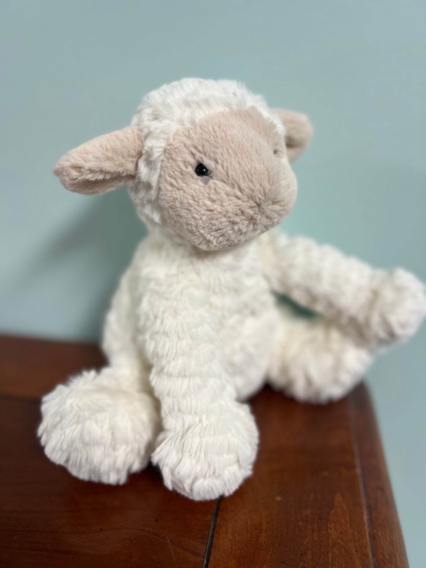 Jellycat White lamb (fuddlewuddle), EUC (sat on shelf only)