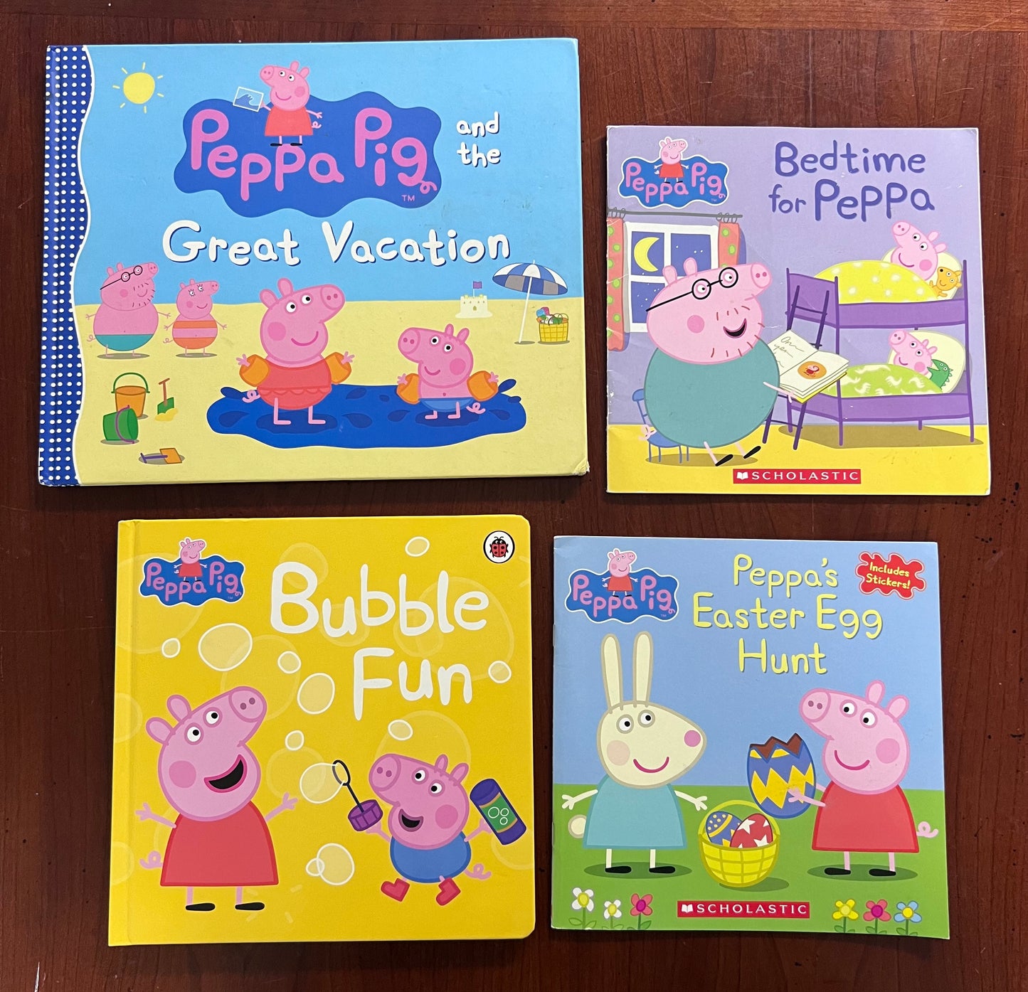 Peppa pig kids book bundle: Great Vacation & Bubble Fun (hardcover), Bedtime for Peppa & Peppa’s Easter egg hunt (soft cover), GUC