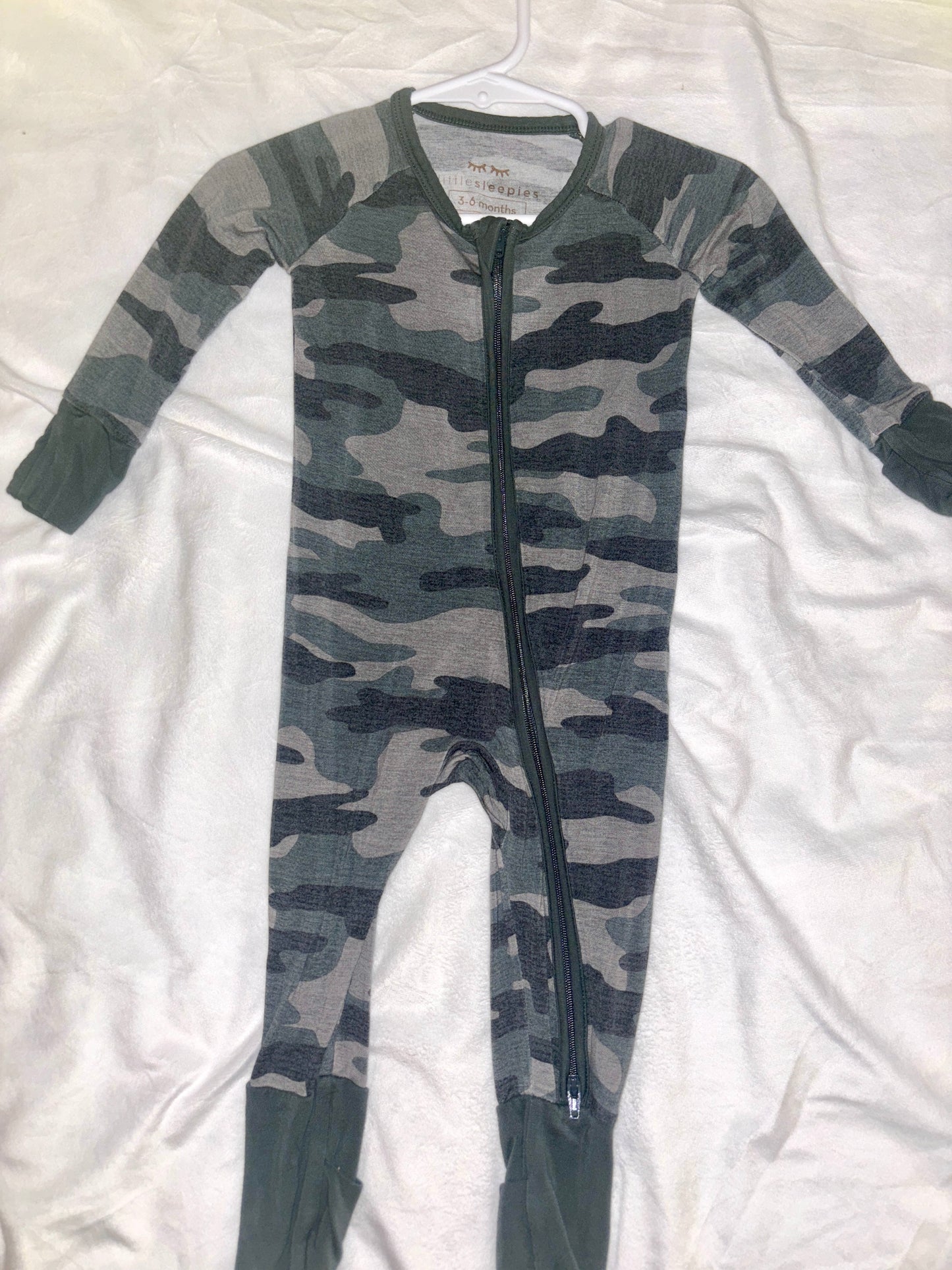 #84 *REDUCED* Little Sleepies 3-6m Zippy- Vintage Camo