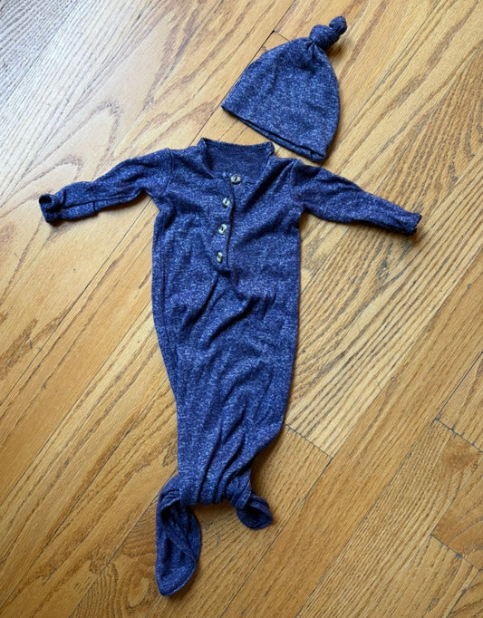 #22 LouLou and Company purple knotted newborn gown hat
