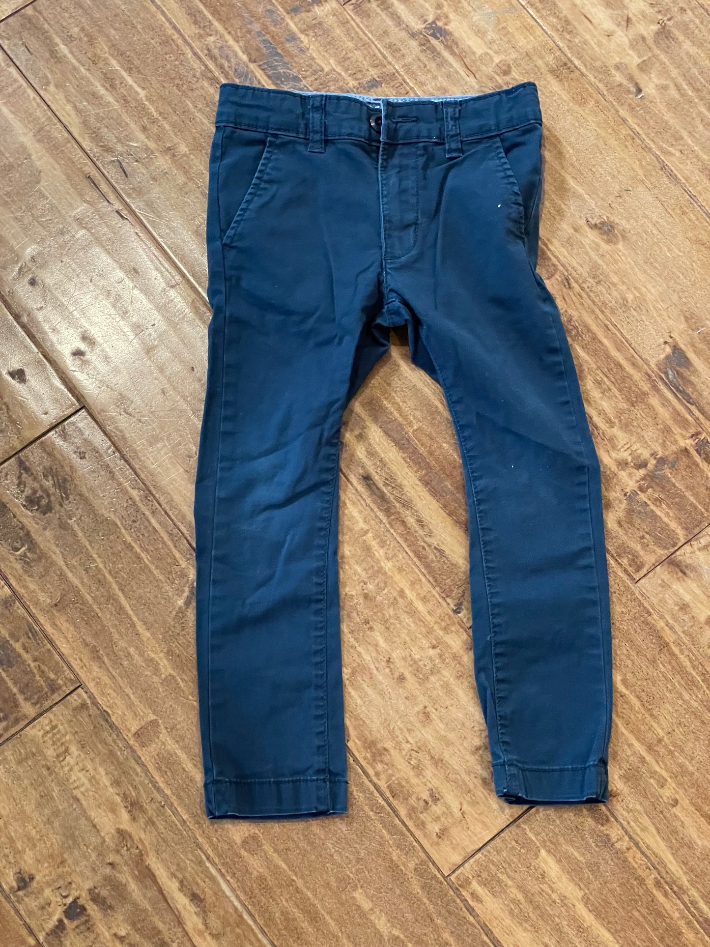 #199 Boys Osh Kosh Navy dress pants size 4 GUC