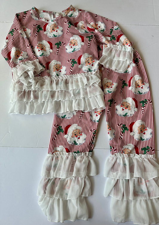 #162 Santa outfit size 5/6