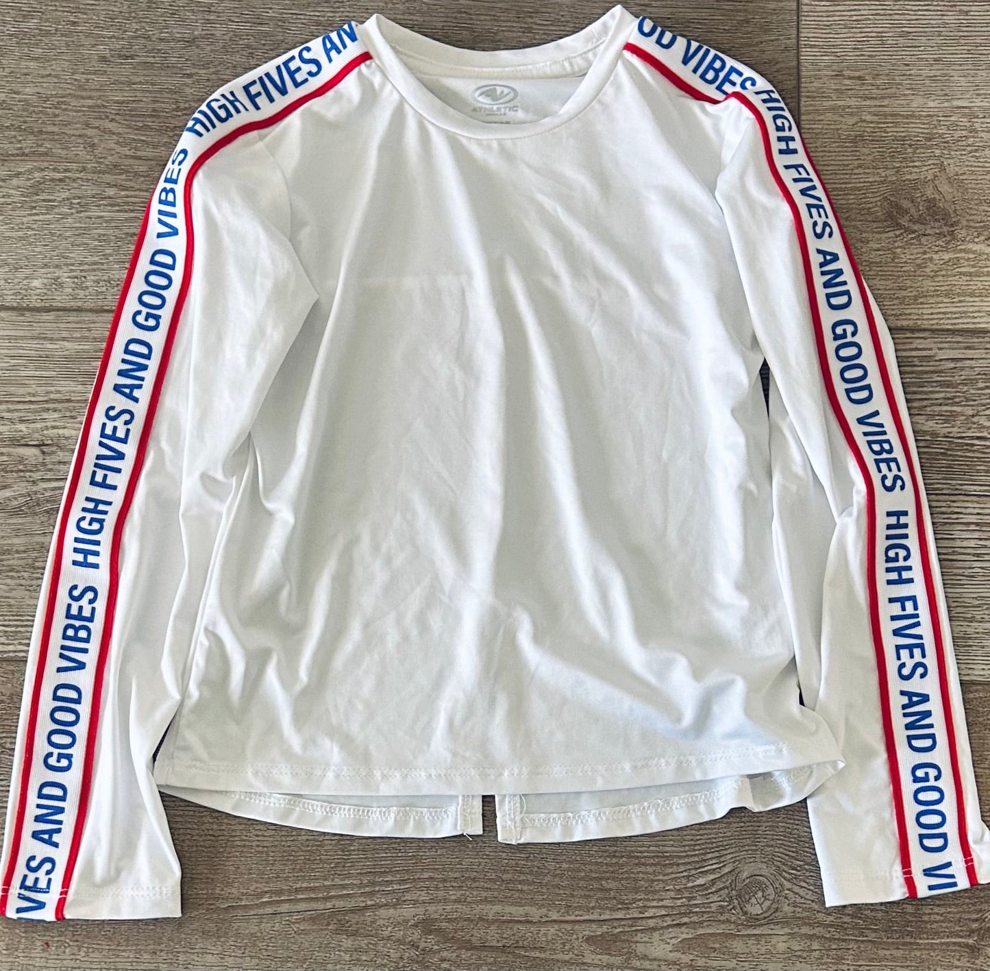 #15 4-5 Athletic Shirt “High Fives and Good Vibes” VGUC