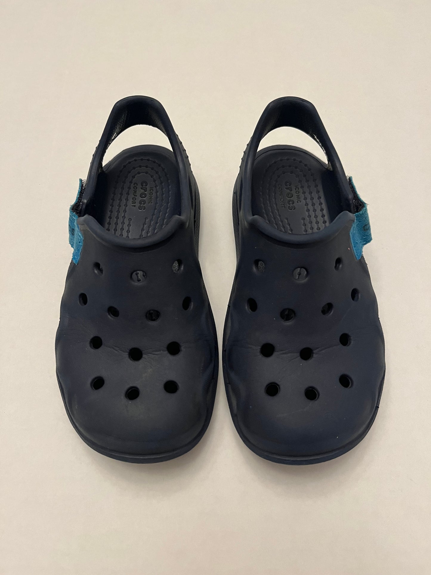 Crocs navy swiftwater shoes size 11. PPU Mariemont